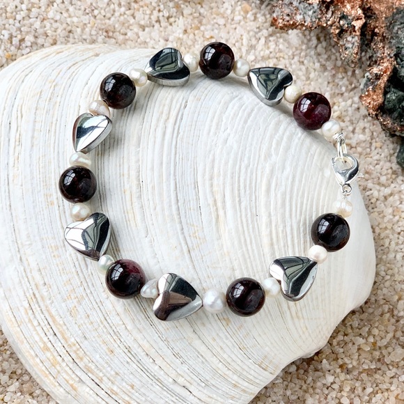 Genuine Garnet & Hematite Heart Bracelet - Guard your Heart - Picture 4 of 4
